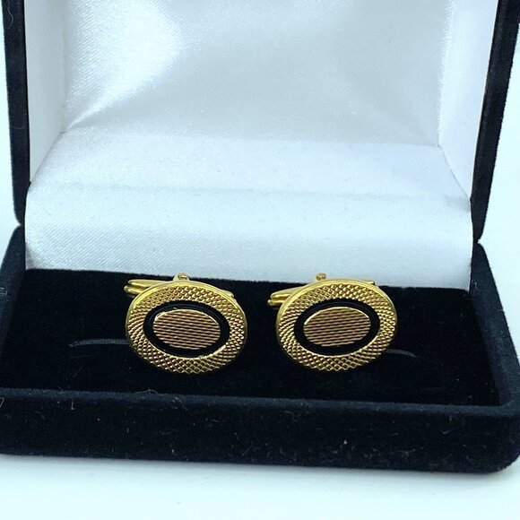 Alfred Dunhill gold tone plaid black enamel oval cufflinks 8.5g GS460 - Picture 1 of 6